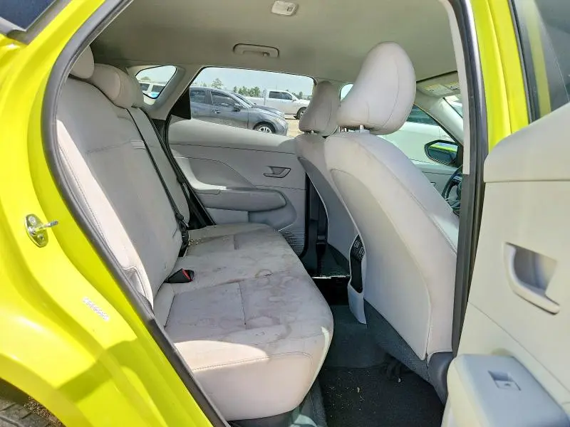 2024 HYUNDAI KONA SEL  