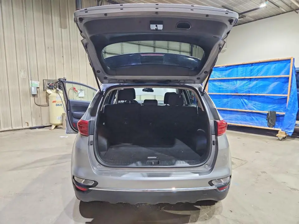2021 KIA SPORTAGE LX  