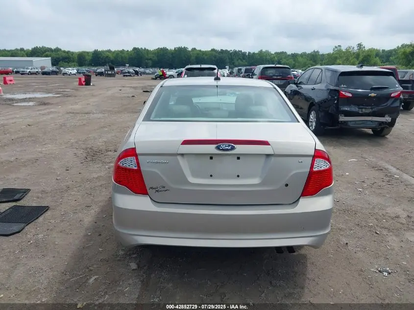 2010 FORD FUSION S