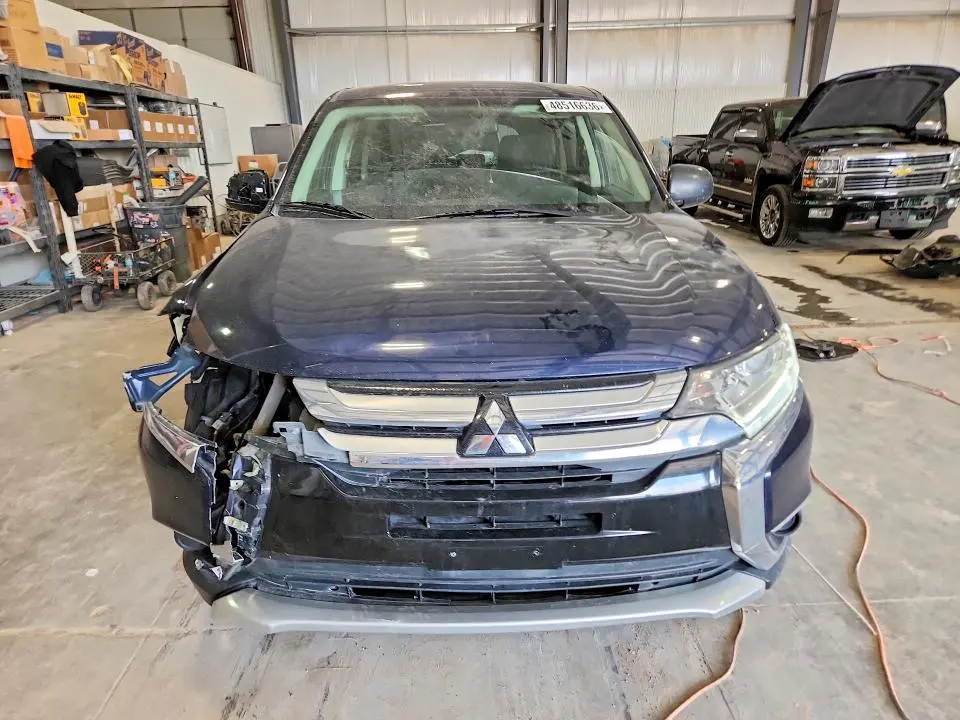 2017 MITSUBISHI OUTLANDER ES  