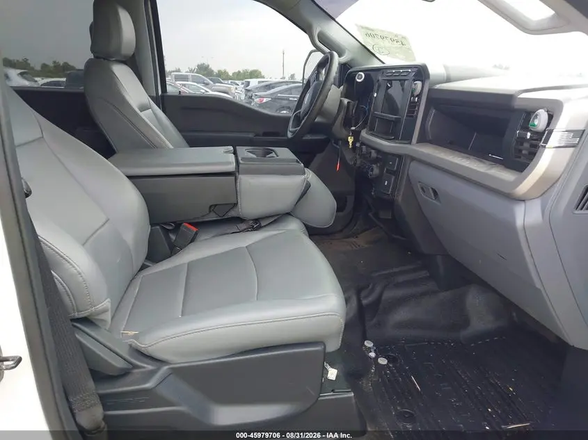2024 FORD F-250 XL