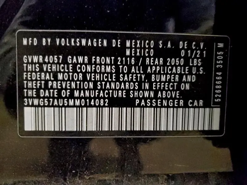 2021 VOLKSWAGEN GOLF   