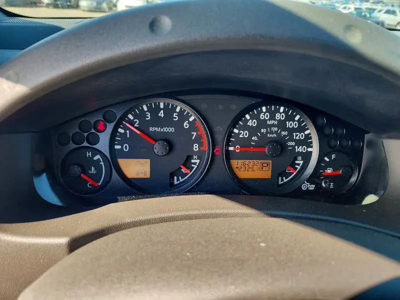 2010 NISSAN FRONTIER   