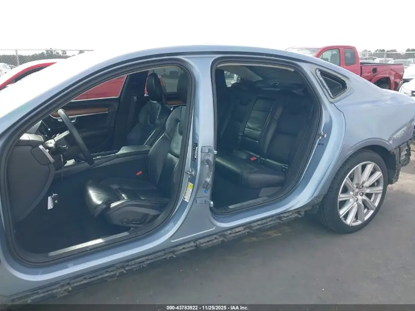 2018 VOLVO S90 T6 INSCRIPTION