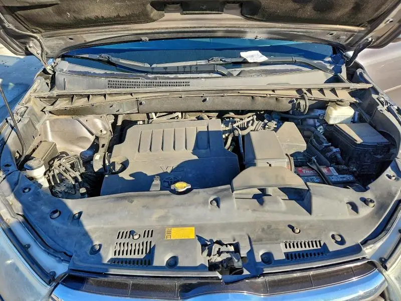 2014 TOYOTA HIGHLANDER LIMITED  