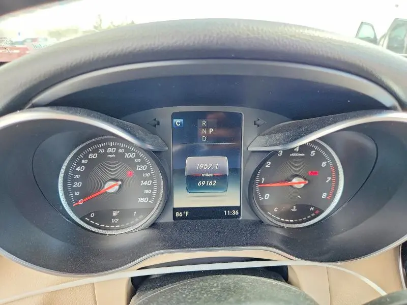2019 MERCEDES-BENZ GLC 300  