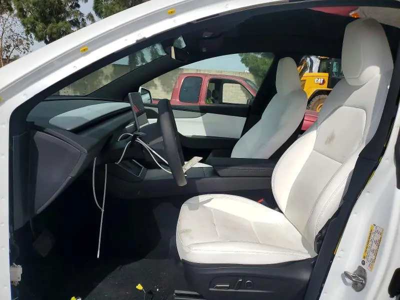 2026 TESLA MODEL Y   