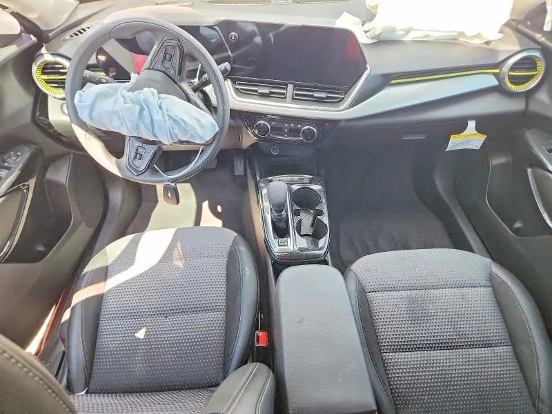 2025 CHEVROLET TRAX 1LT  