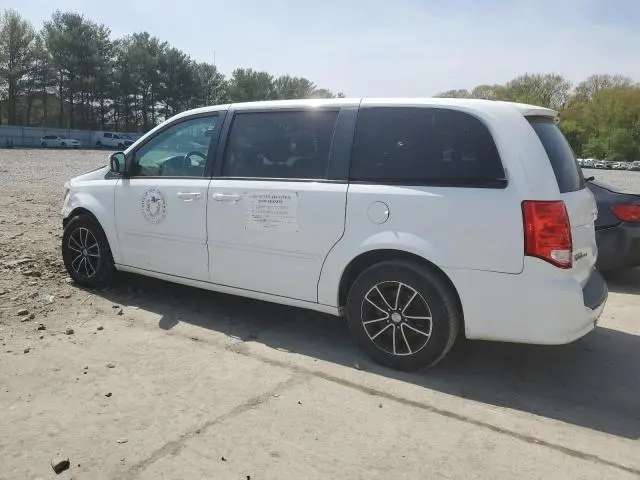 2016 DODGE GRAND CARAVAN SE  