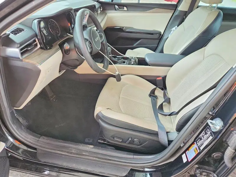 2022 KIA K5 EX  