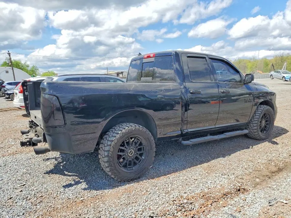 2014 RAM 1500 SLT  