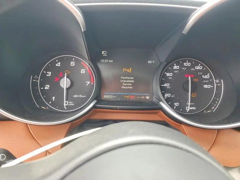2019 ALFA ROMEO GIULIA TI  