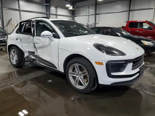 2022 PORSCHE MACAN   