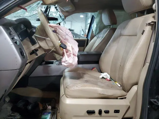 2013 FORD EXPEDITION XLT  