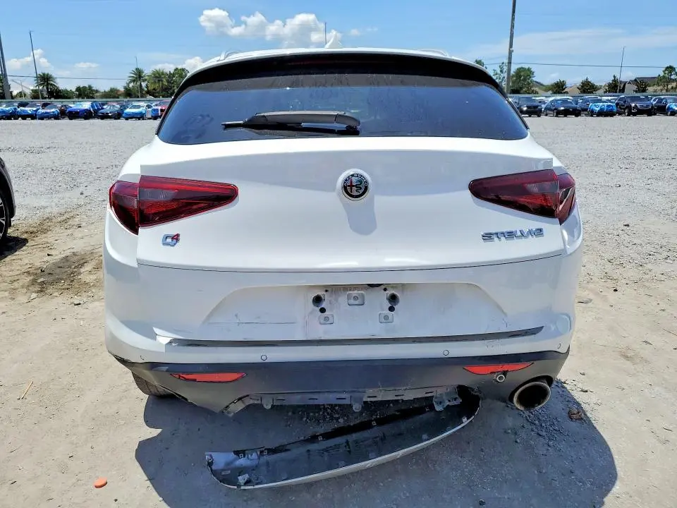 2019 ALFA ROMEO STELVIO   