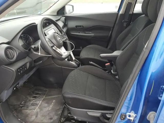 2022 NISSAN KICKS S  