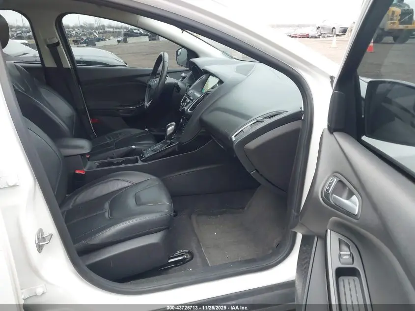 2017 FORD FOCUS TITANIUM