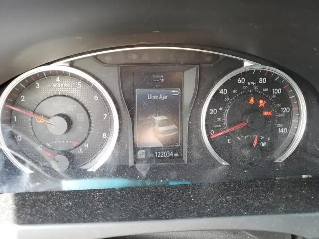 2015 TOYOTA CAMRY LE  