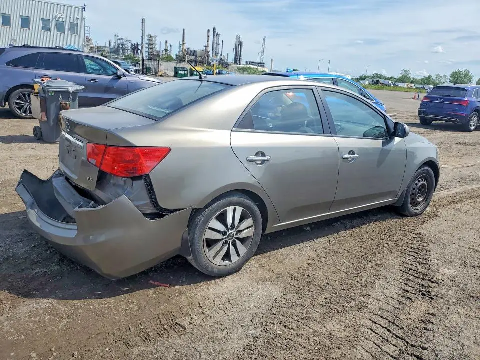 2013 KIA FORTE EX  
