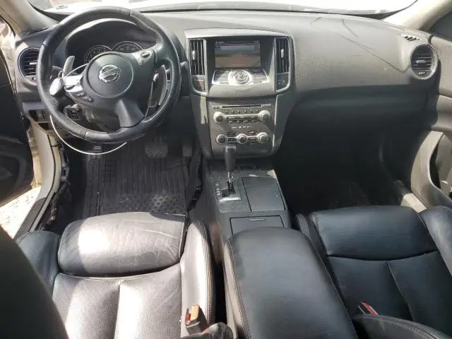 2010 NISSAN MAXIMA S  