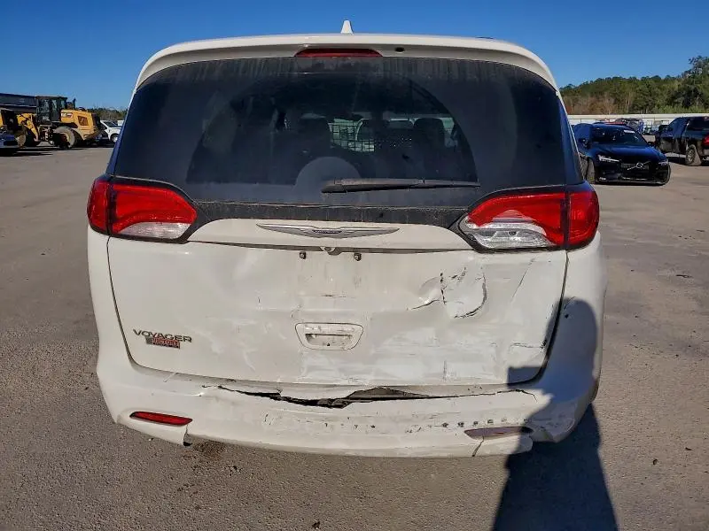 2020 CHRYSLER VOYAGER LXI  