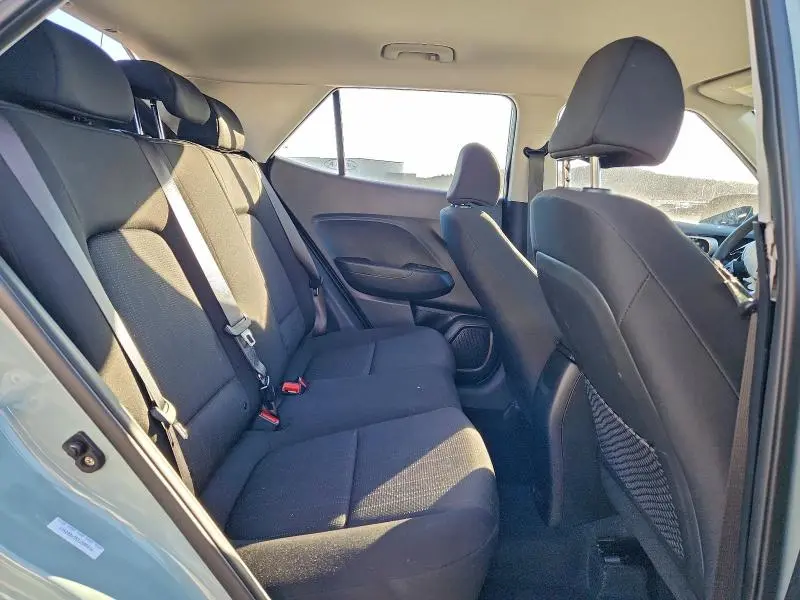 2025 HYUNDAI VENUE SE  