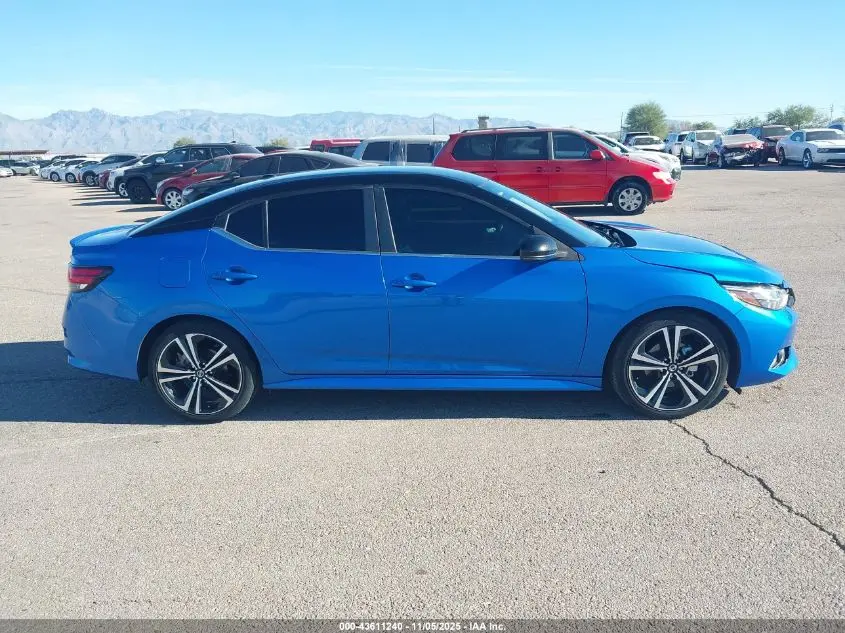 2023 NISSAN SENTRA SR XTRONIC CVT