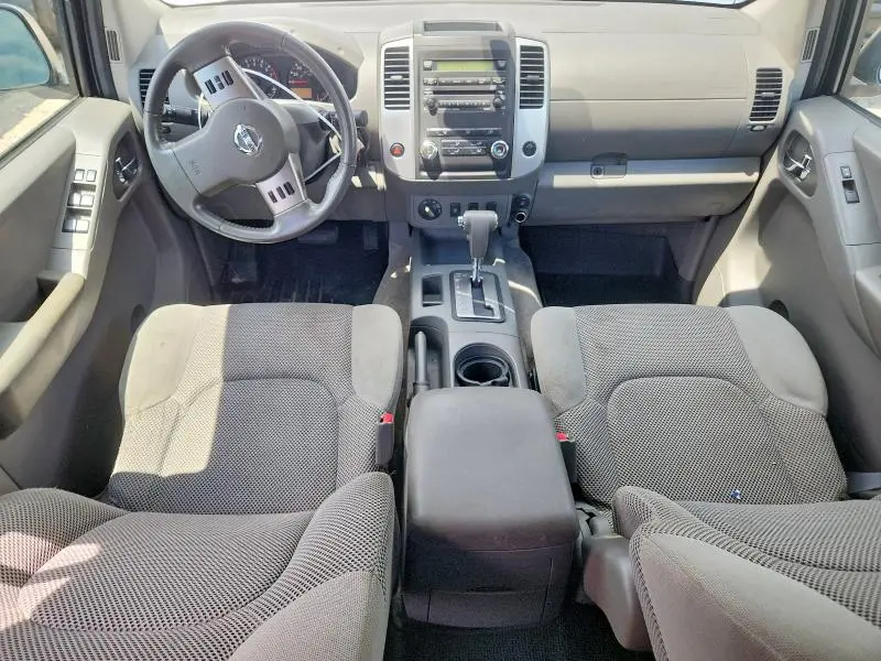 2011 NISSAN FRONTIER S  