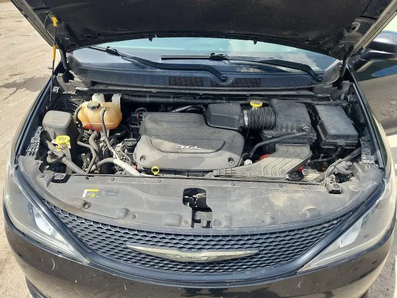 2018 CHRYSLER PACIFICA TOURING L PLUS  