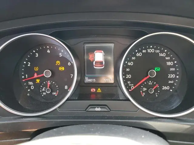 2018 VOLKSWAGEN TIGUAN SE  