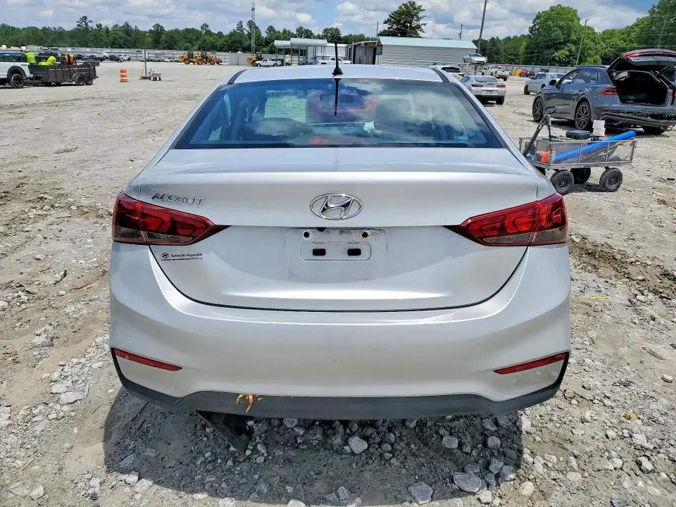 2021 HYUNDAI ACCENT SE  