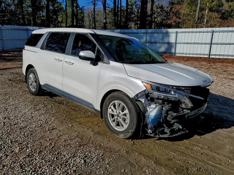 2023 KIA CARNIVAL LX  
