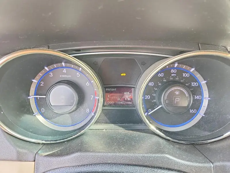 2013 HYUNDAI SONATA GLS  