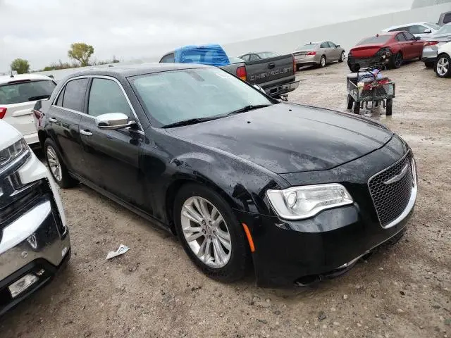2017 CHRYSLER 300C   