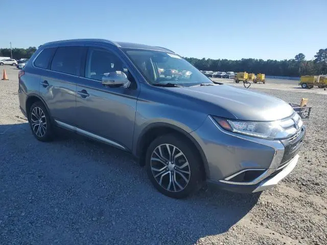 2017 MITSUBISHI OUTLANDER SE  