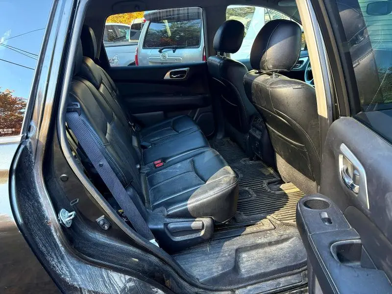 2015 NISSAN PATHFINDER S  