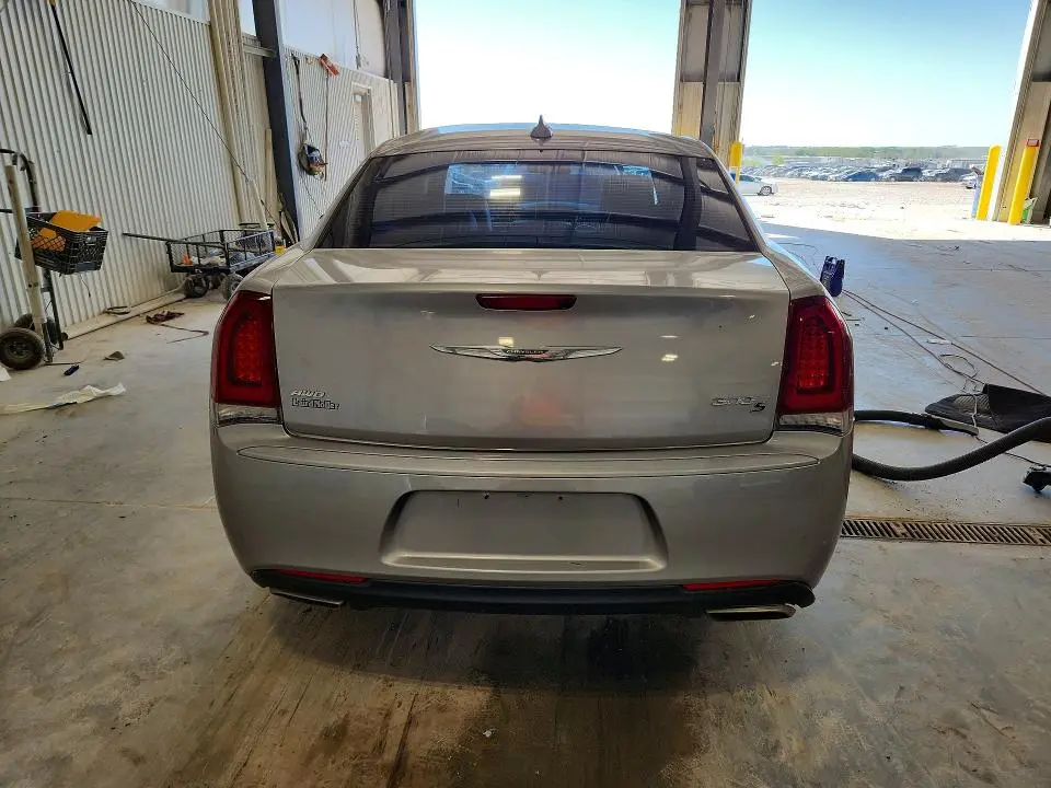 2016 CHRYSLER 300 S  
