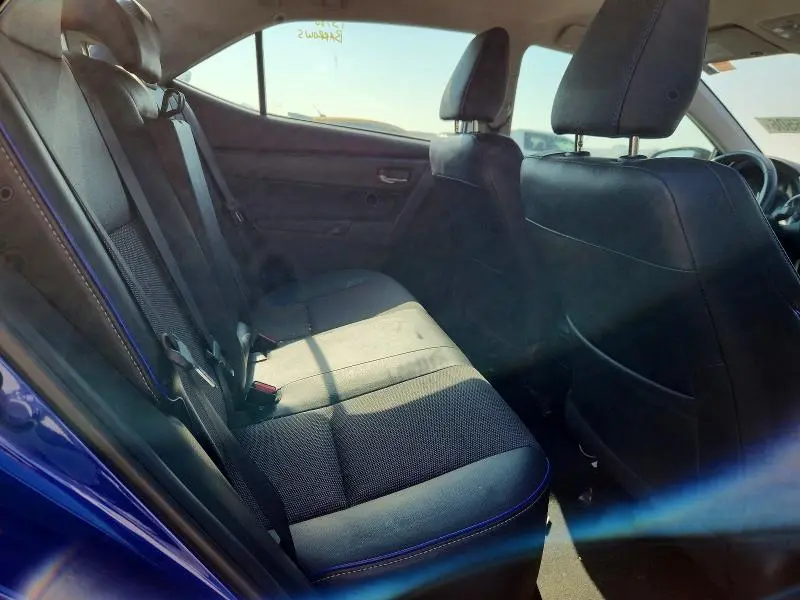 2017 TOYOTA COROLLA SE  