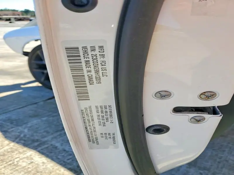 2022 DODGE CHALLENGER SXT  