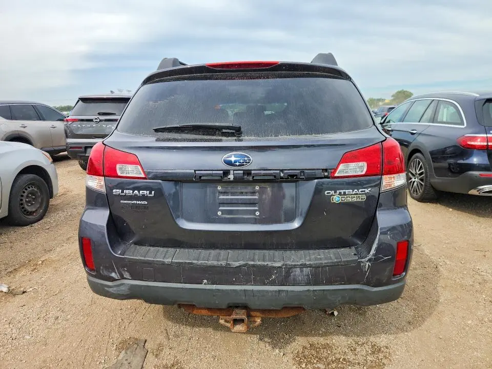 2010 SUBARU OUTBACK 2.5I LIMITED  