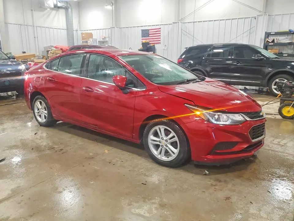 2017 CHEVROLET CRUZE LT  