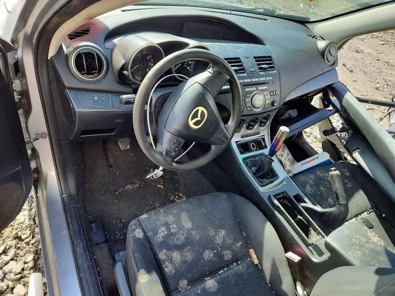 2011 MAZDA 3 I  