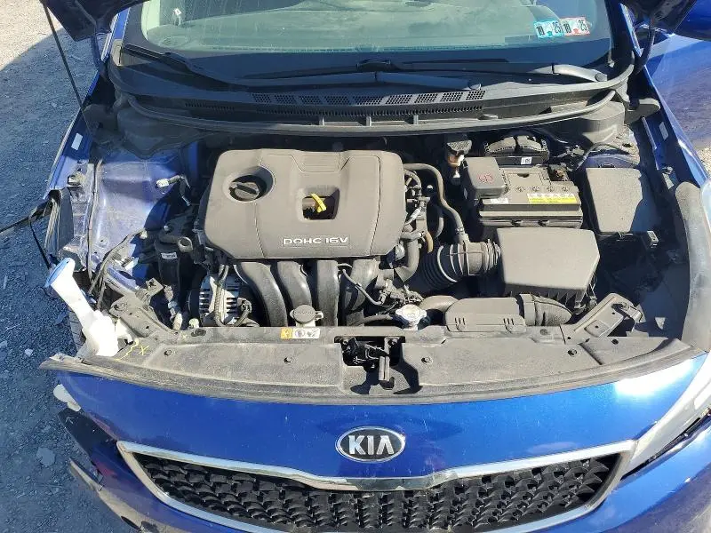 2017 KIA FORTE LX  