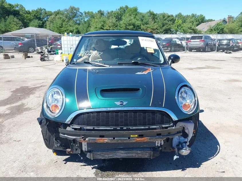 2010 MINI COOPER S  