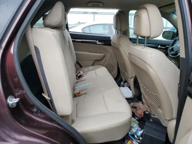 2012 KIA SORENTO BASE  