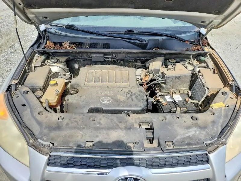 2010 TOYOTA RAV4 LIMITED  