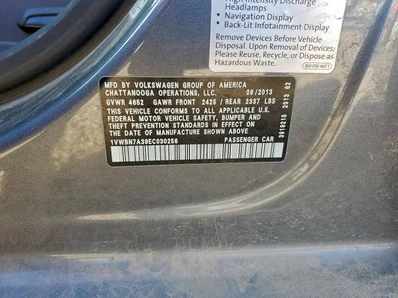 2014 VOLKSWAGEN PASSAT SE  