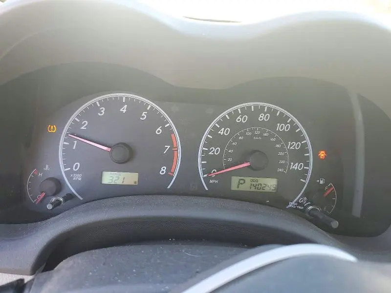2010 TOYOTA COROLLA LE  