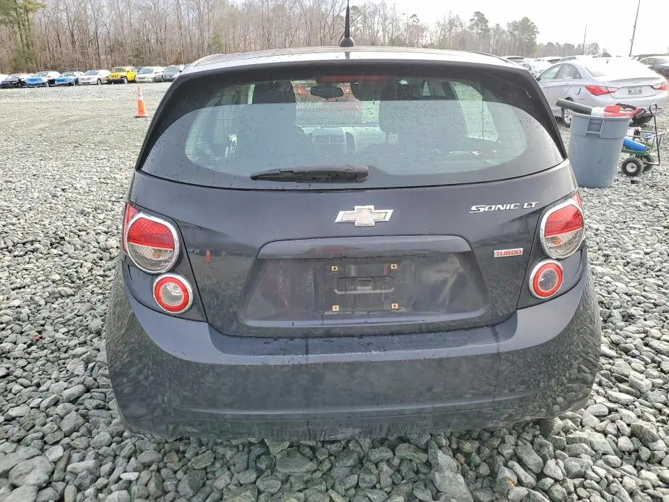 2013 CHEVROLET SONIC LT  