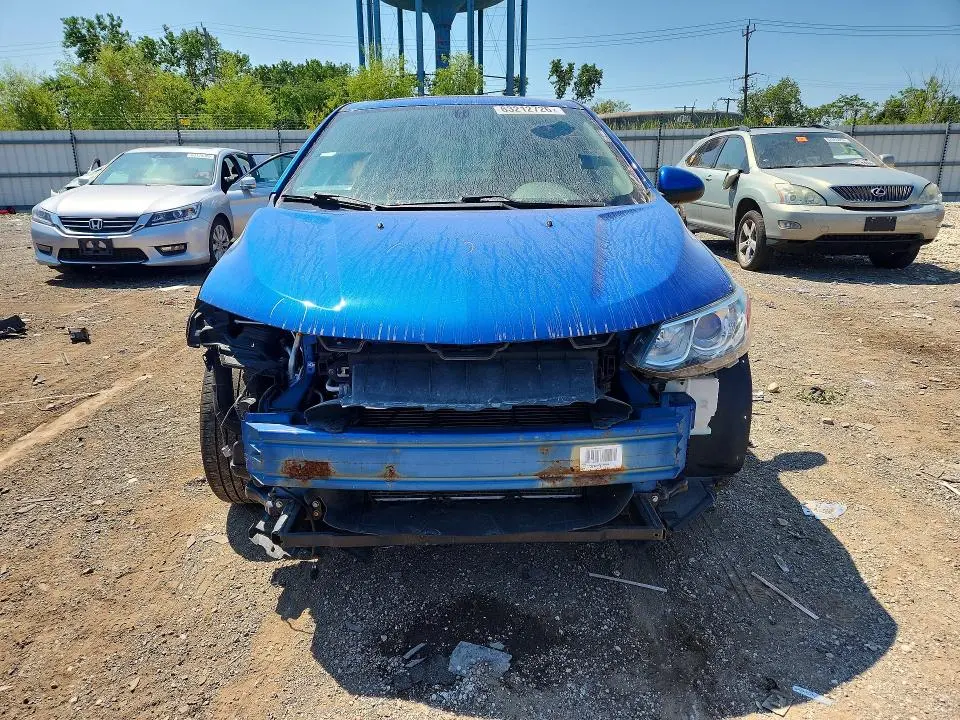 2018 CHEVROLET SONIC LT  